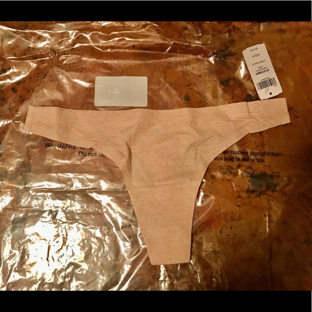 Soma Enbliss Stretch Thong Sz Small 🌷